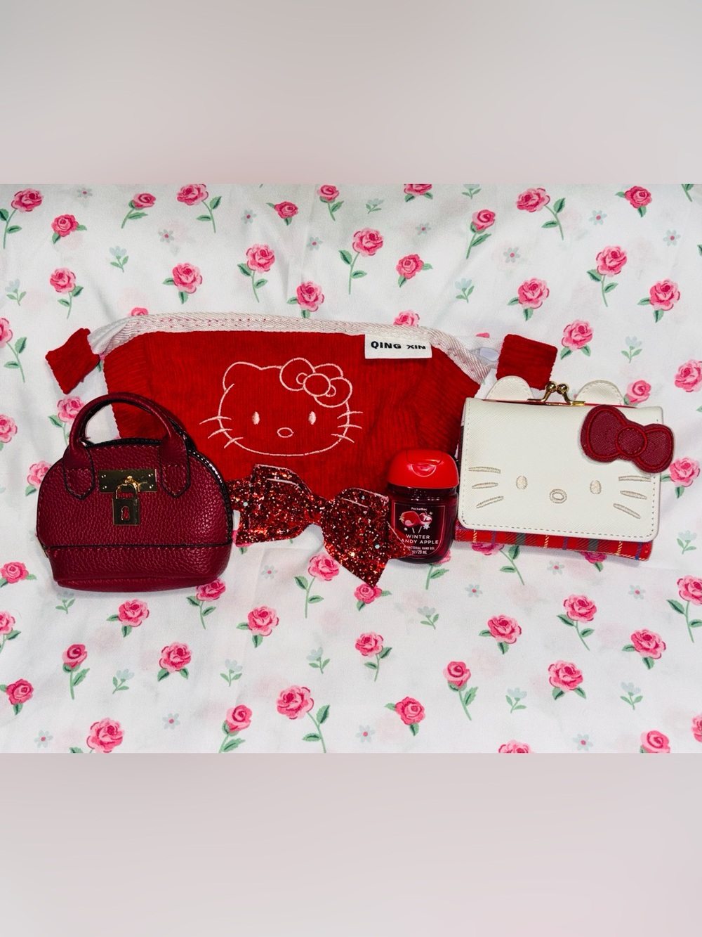 Hello Kitty Christmas bundle